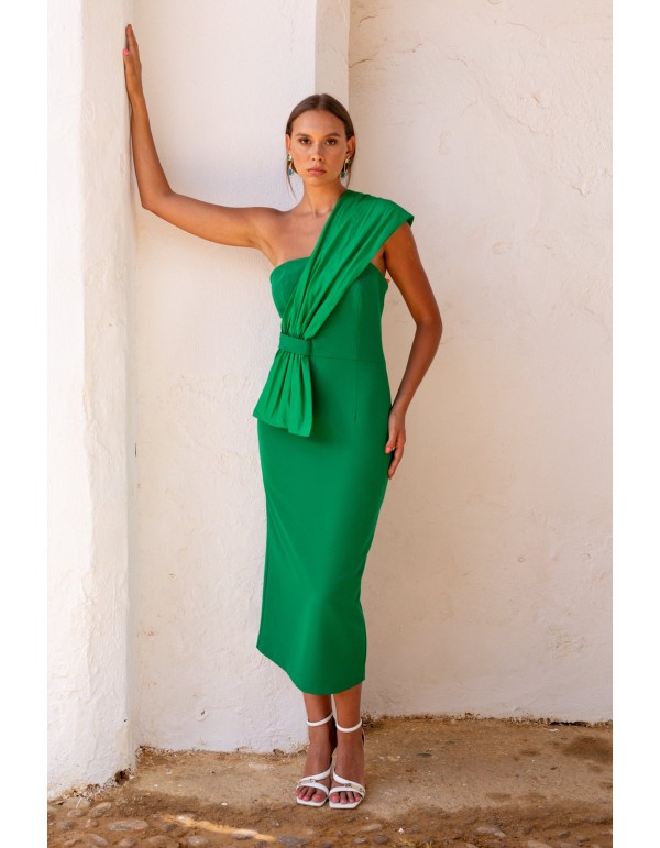 Vestido midi de invitada verde con escote plisado asimétrico