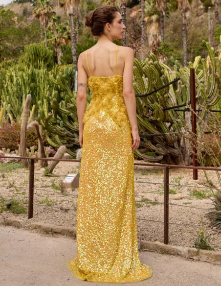 Longue robe de soirée jaune avec fleurs en tulle et paillettes