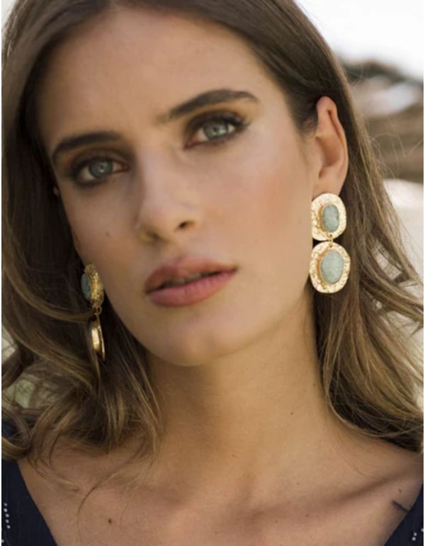 Gold plated party earrings with irregular stones 2