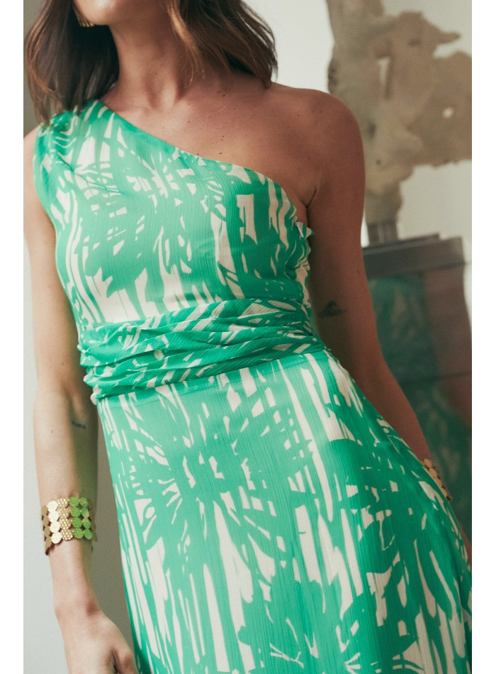 Vestido de invitada largo de gasa con drapeado...