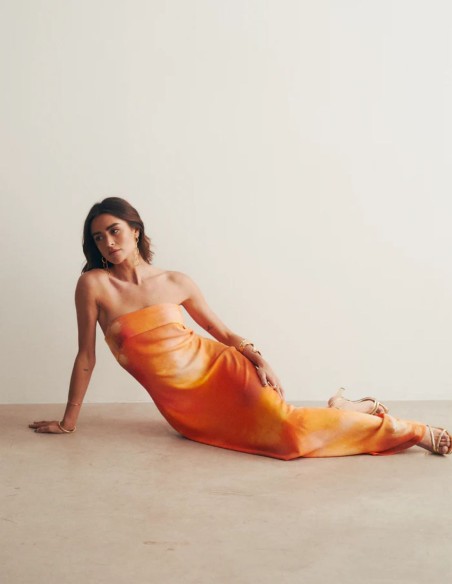 Robe longue à bretelles orange irisée