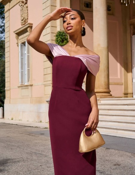 Vestido largo de fiesta palabra de honor con hombros caídos