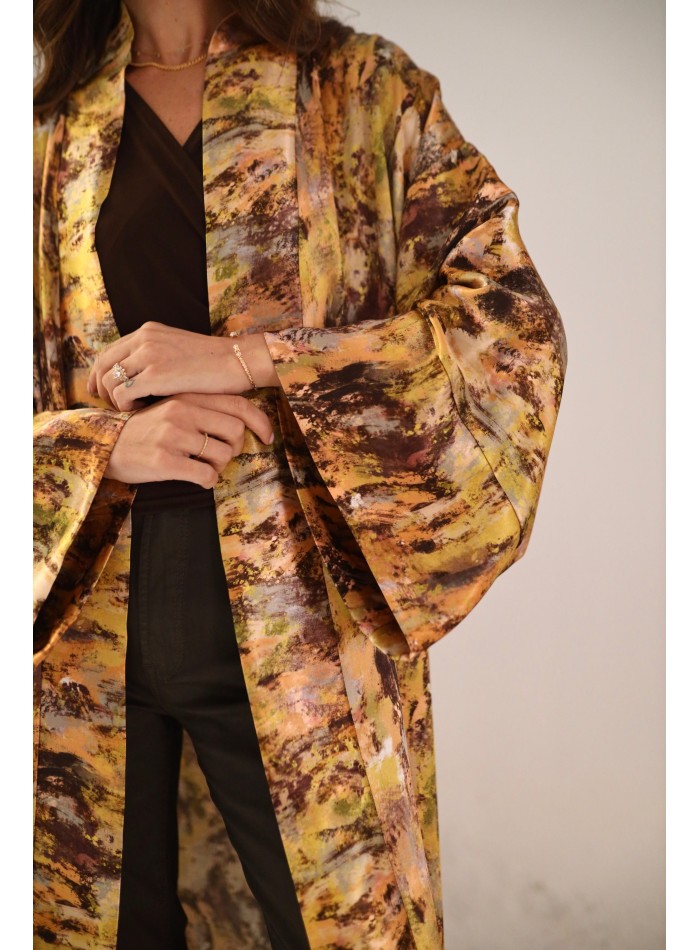 Long printed kimono
