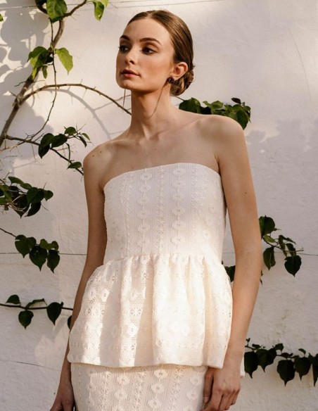 Ivory strapless top with ruffle