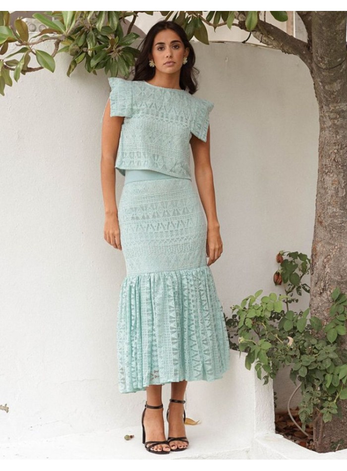 Falda midi verde agua con maxi volante