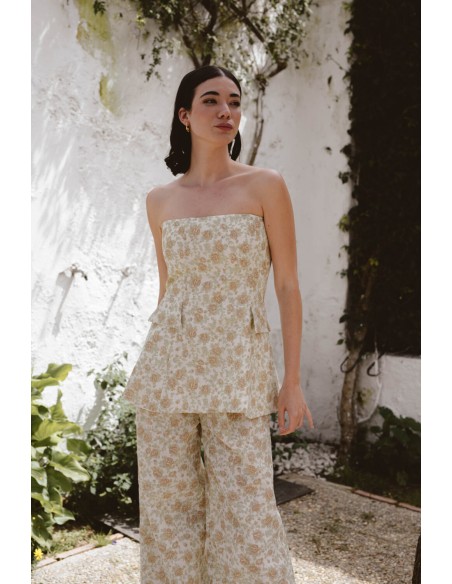 Top palabra de honor con estampado de flores