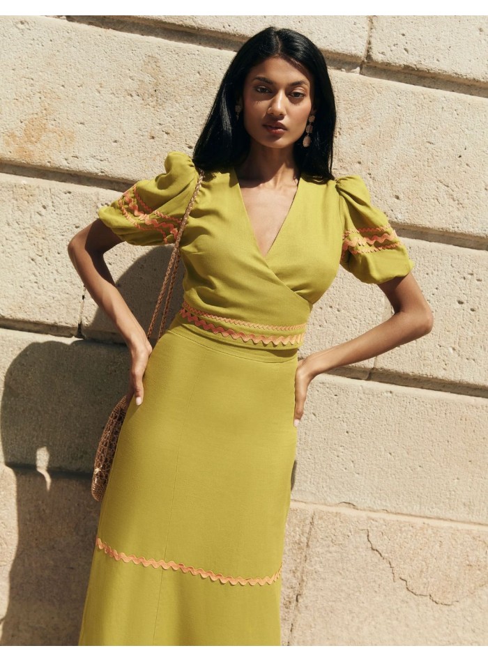 Falda midi de fiesta verde oliva con caída fluida de lino