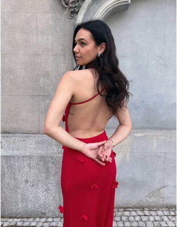 Longue robe de soirée rouge avec fleurs en 3D - Olaia... 2
