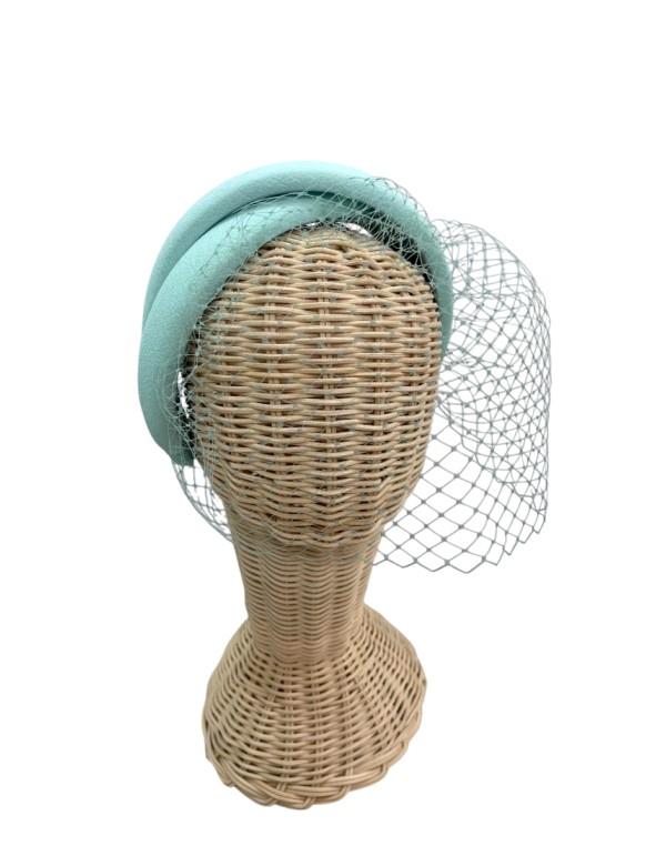 Water green double guest headband with lattice veil 2
