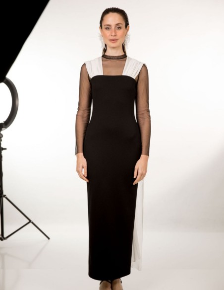 Vestido midi blanco y negro con tirantes de gasa para eventos Vestido midi blanco y negro con tirantes de gasa para eventos