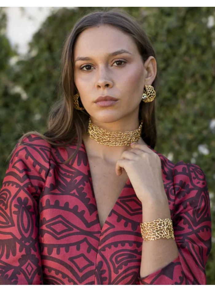Choker en dorado para invitada