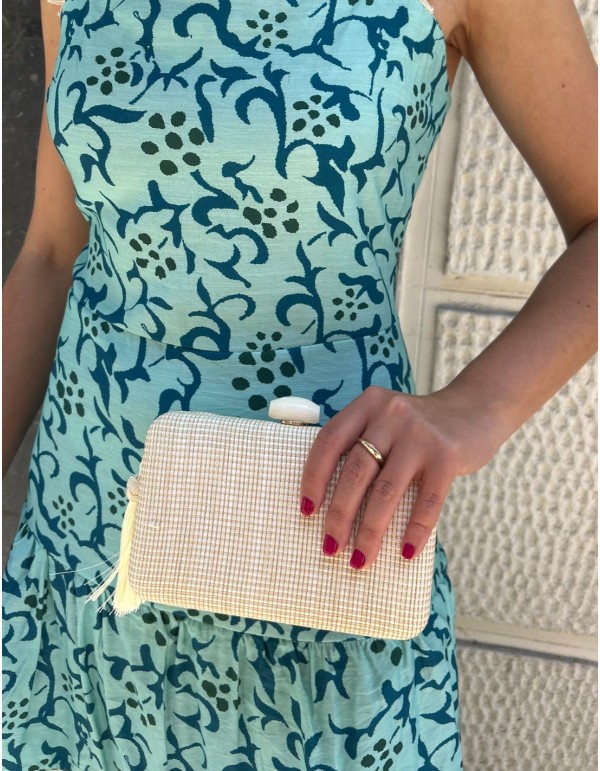 Bolso de fiesta de rafia con borla artesanal color beige 2