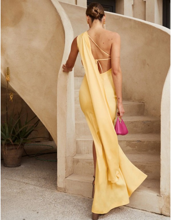 Yellow long dress in crepe satin with open back 2