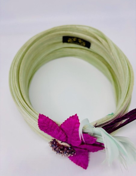 Silk sinamay turban with maxi pheasant feathers