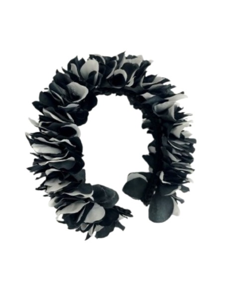 Headband with multicolored hydrangea petals