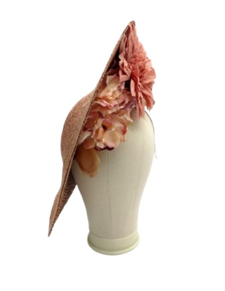 Tocado con flores de hortensias para bodas Tocado con flores de hortensias para bodas