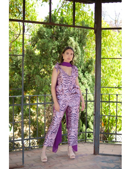 Top para invitada con lazos y volantes rosa Top para invitada con lazos y volantes rosa