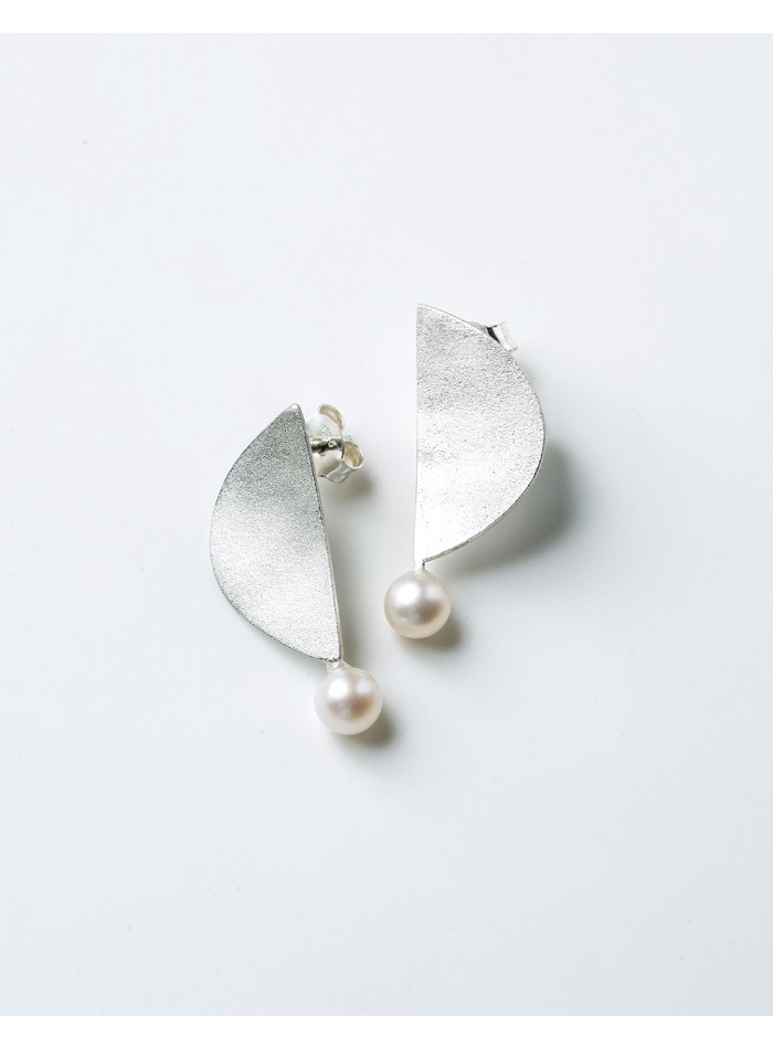 Espectaculares pendientes de plata con perla de Eme Jewels