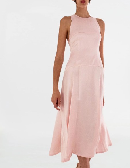 Robe de cocktail décolletée avec jupe évasée