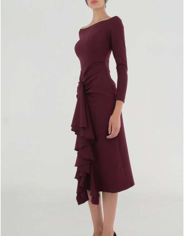 Vestido de cóctel granate con manga larga y centro drapeado 2