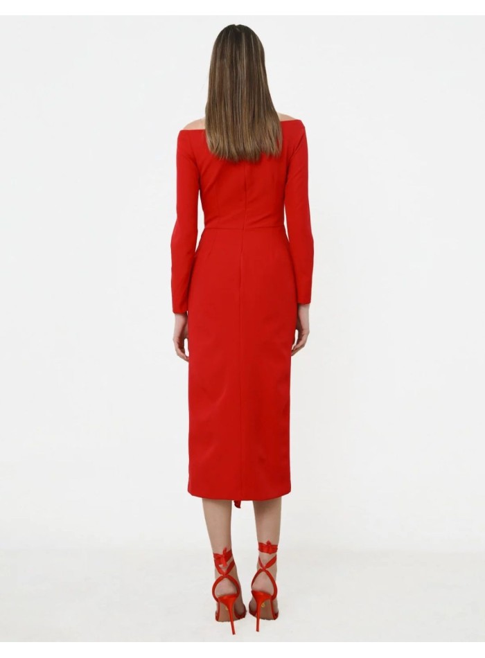 Vestido cóctel rojo escote bandeau con volante y manga larga para bodas