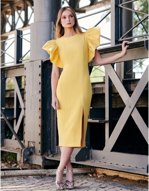 Vestido midi de invitada con mangas mariposa