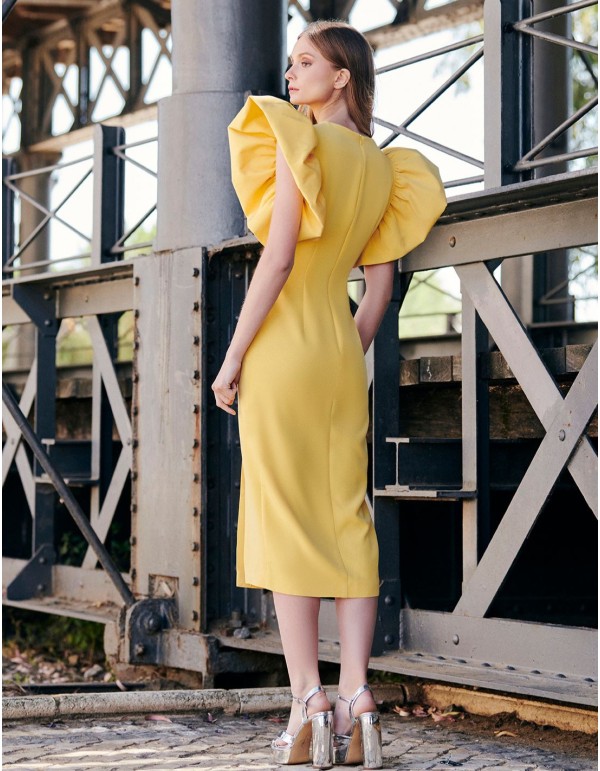 Vestido midi de invitada con mangas mariposa 2