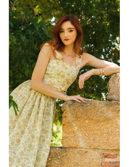 Wide strap top with floral print