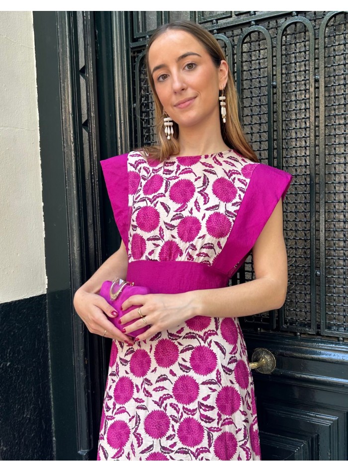 Robe midi imprimée avec encolure fermée et écharpe
