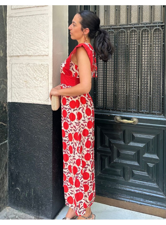 Printed midi dress with closed neckline and...