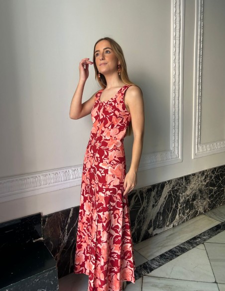 Conjunto estampado de top de tirante ancho y falda midi