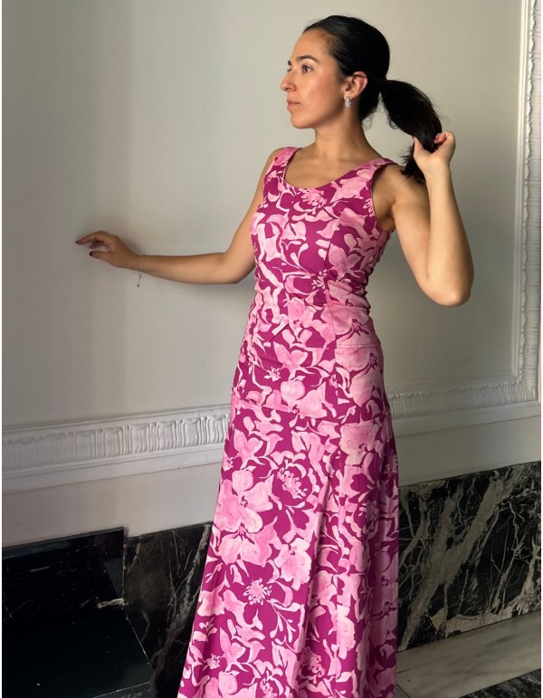 Ensemble top et jupe midi à large bande imprimée 2