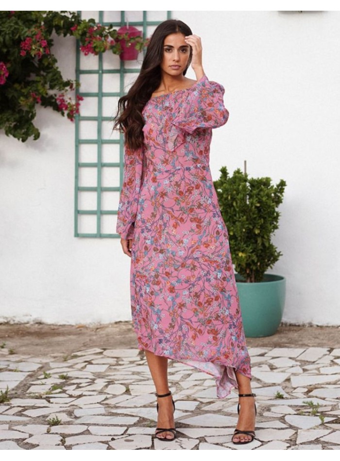 Vestido asimétrico de gasa rosa con estampado floral