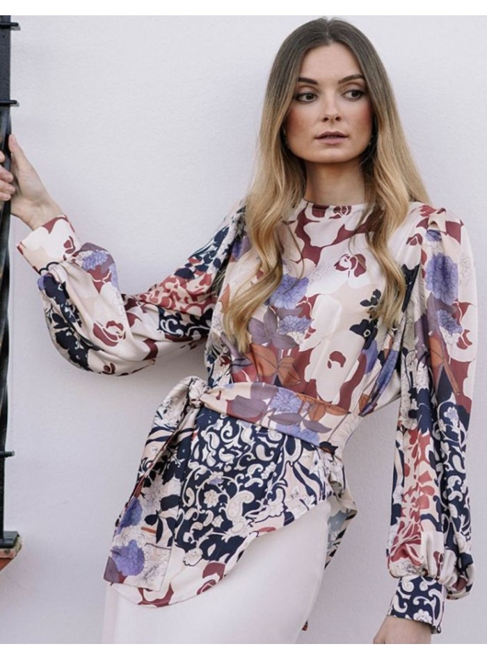 Printed blouse-type top with asymmetrical hem and lacing