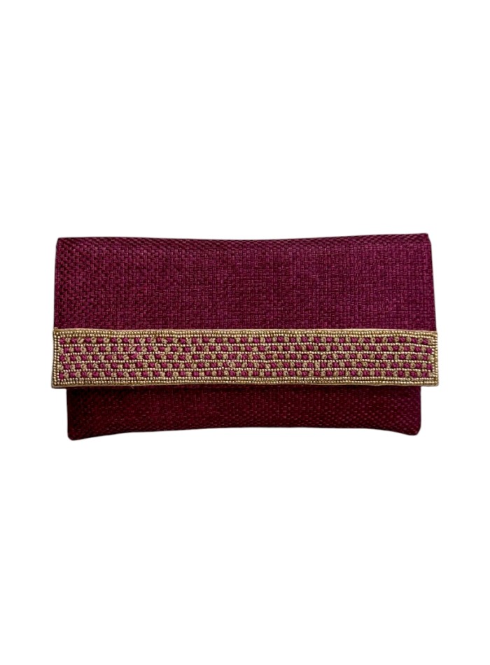 Cartera de yute burdeos con piedras y cadena dorada