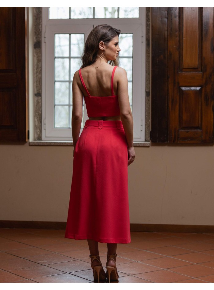 Top à fines bretelles et jupe droite tenue...