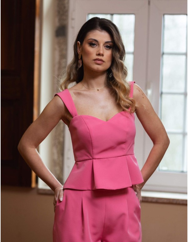 Conjunto de invitada con top de peplum y pantalón largo 2