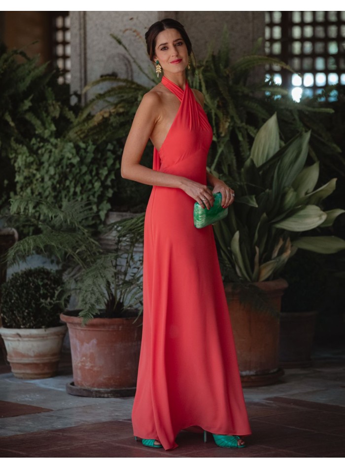 Robe longue de fête avec encolure dos nu croisée