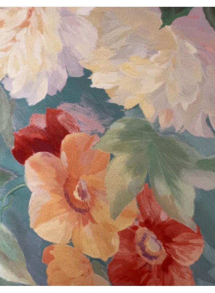 Robe midi imprimée avec boutons et jupe volantée