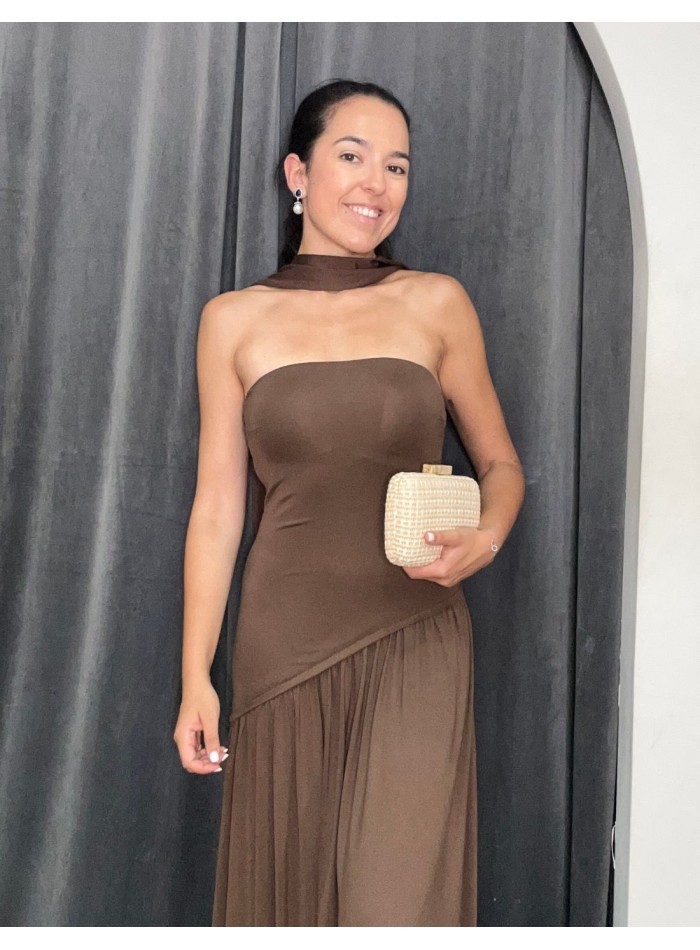 Robe de soirée longue sans bretelles marron chocolat avec châle assorti
