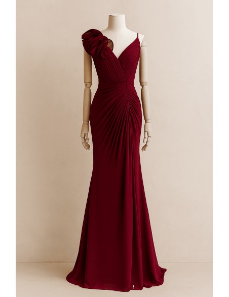 Long gown with V-neckline and flower detail on the strap Long gown with V-neckline and flower detail on the strap