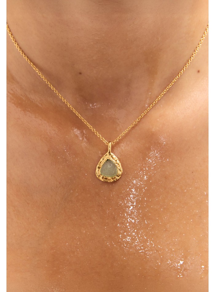 Colgante largo dorado con piedra aguamarina