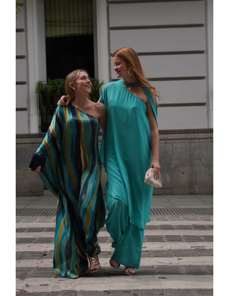 Mono para invitada en gasa con una manga y lazada al cuello