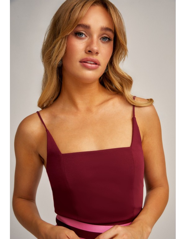 Burgundy knitted top with square neckline and shoulder... 2