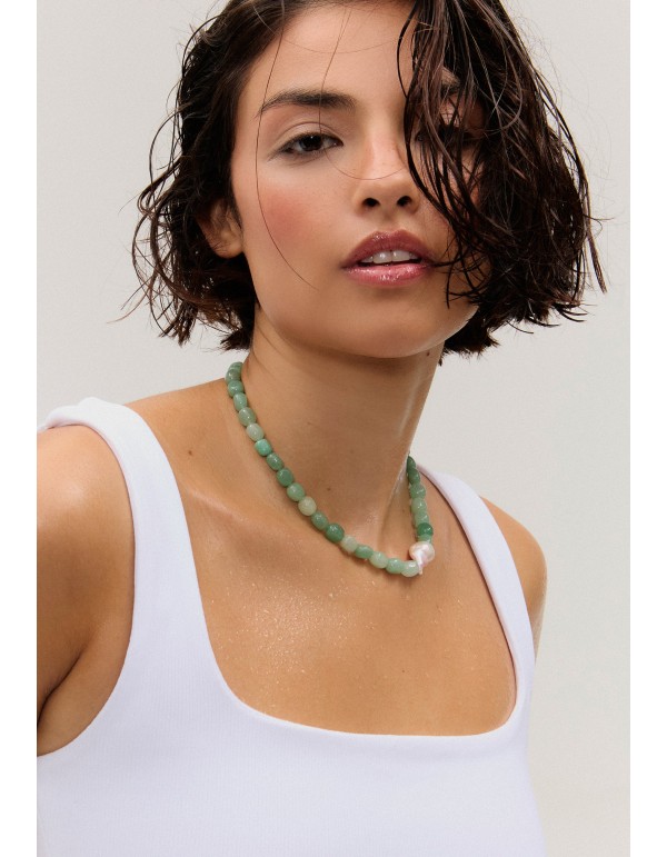 Aquamarine stone necklace with pearl detail 2