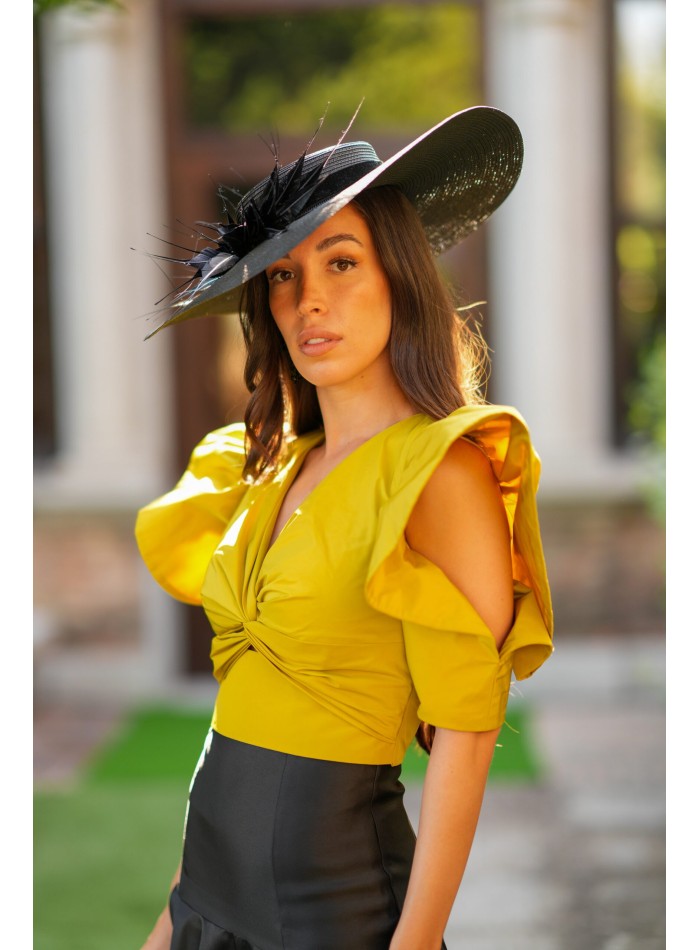 Conjunto de top y falda de mikado con volantes para bodas
