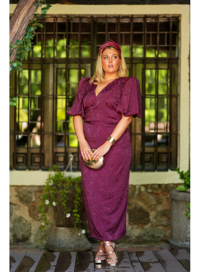 Conjunto de invitada de dos piezas vino en jaquard para eventos