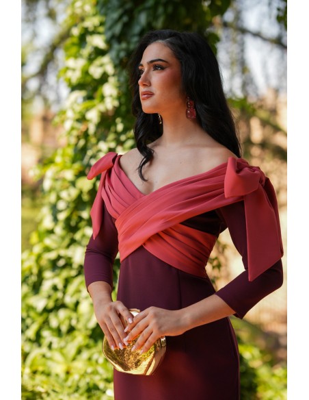 Robe midi aubergine avec encolure bandeau et nœuds