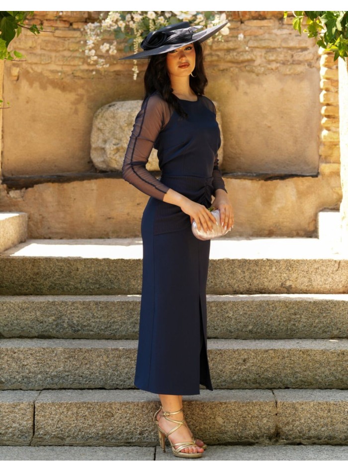 Vestido midi azul marino con mangas de tul