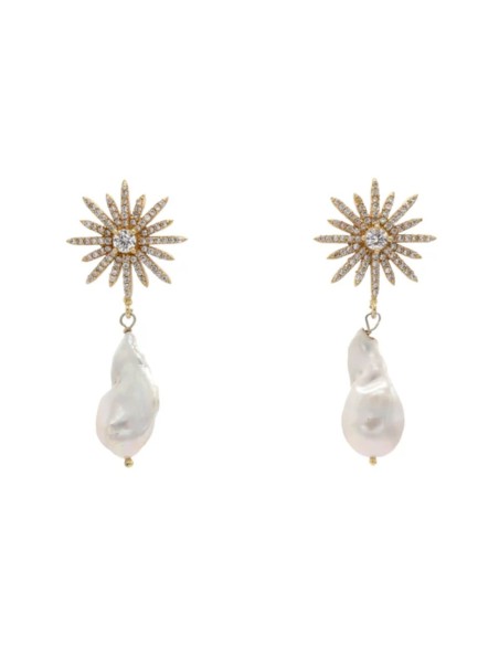 Long earrings with star and baroque pearl design